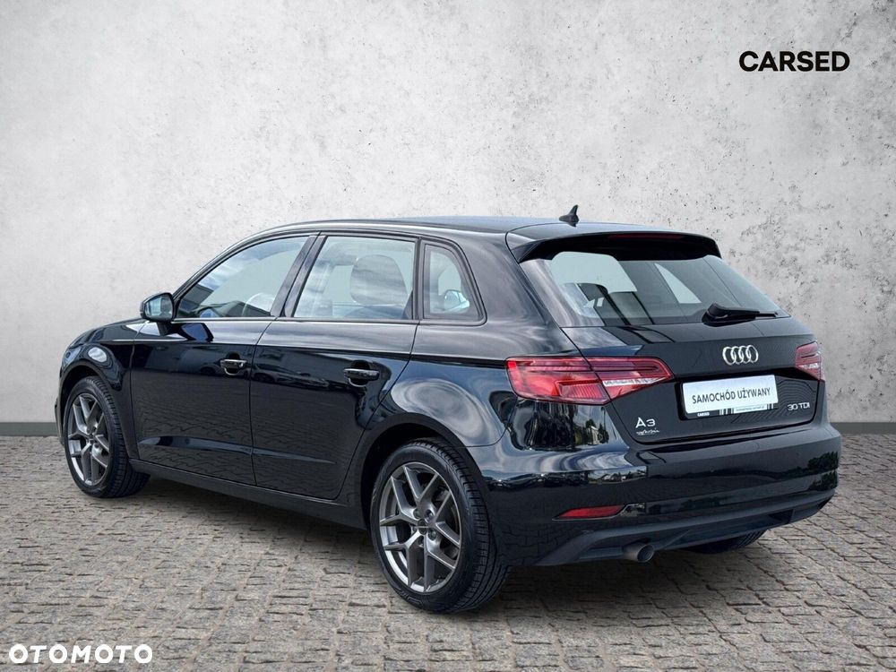 Audi A3 Sportback - 3