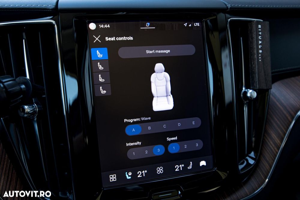Volvo XC 60 T8 AWD AT PHEV Proiectat Polestar - 23