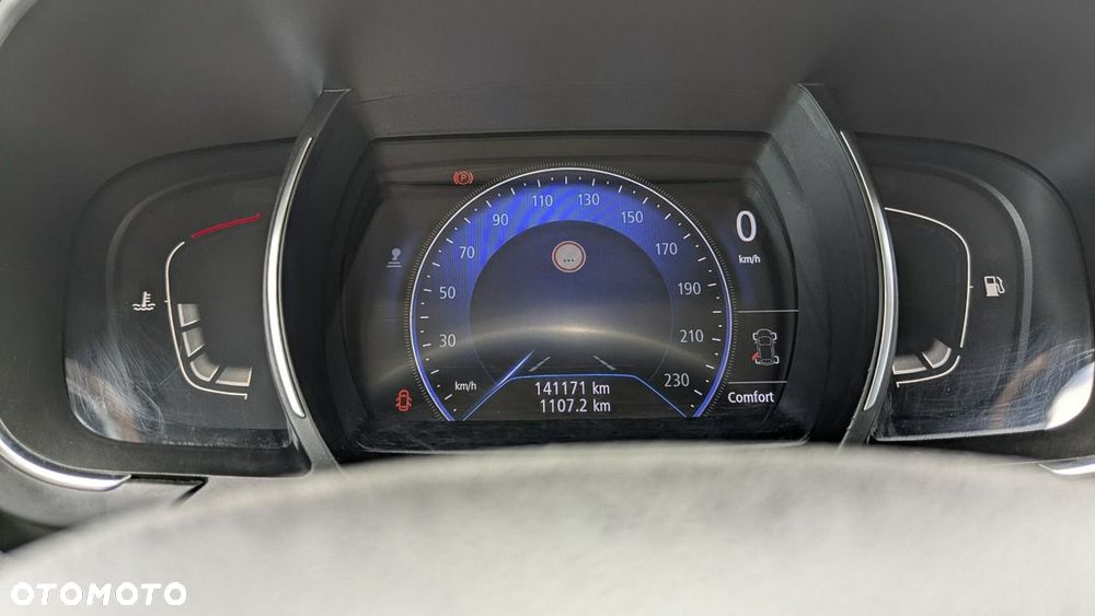 Renault Scenic - 25