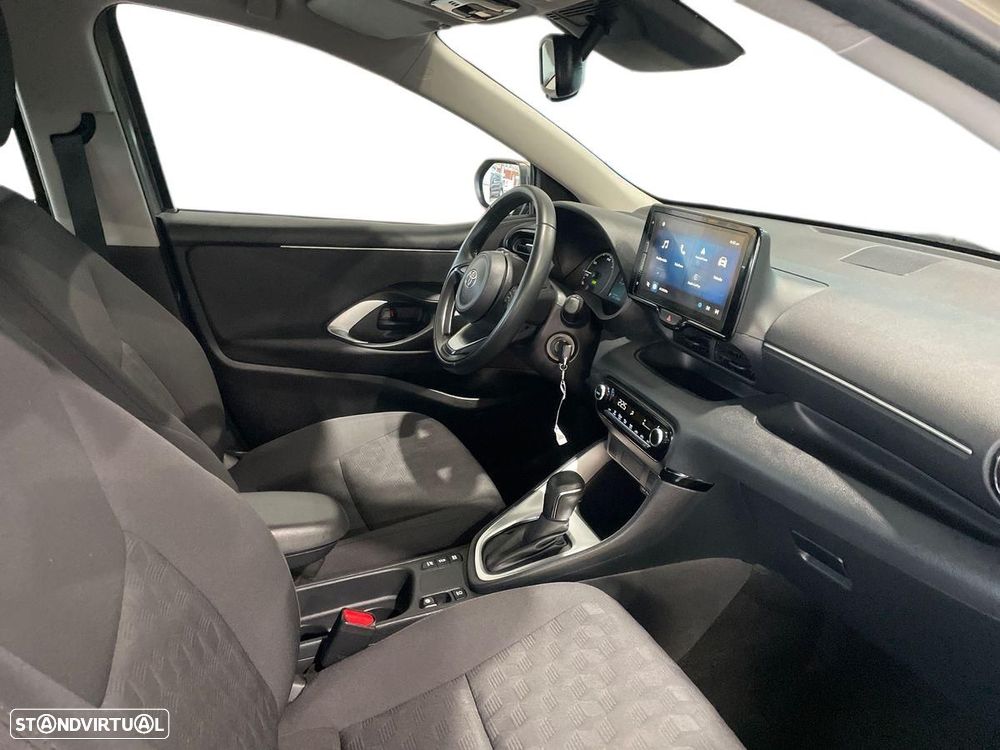 Toyota Yaris - 7