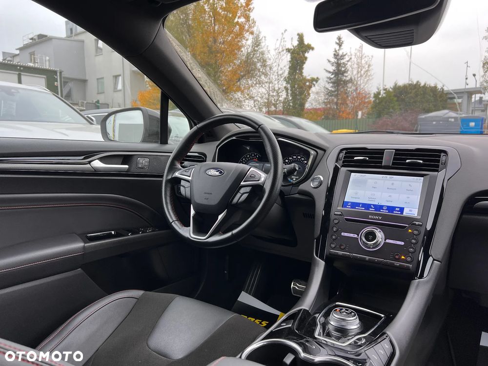 Ford Mondeo - 28
