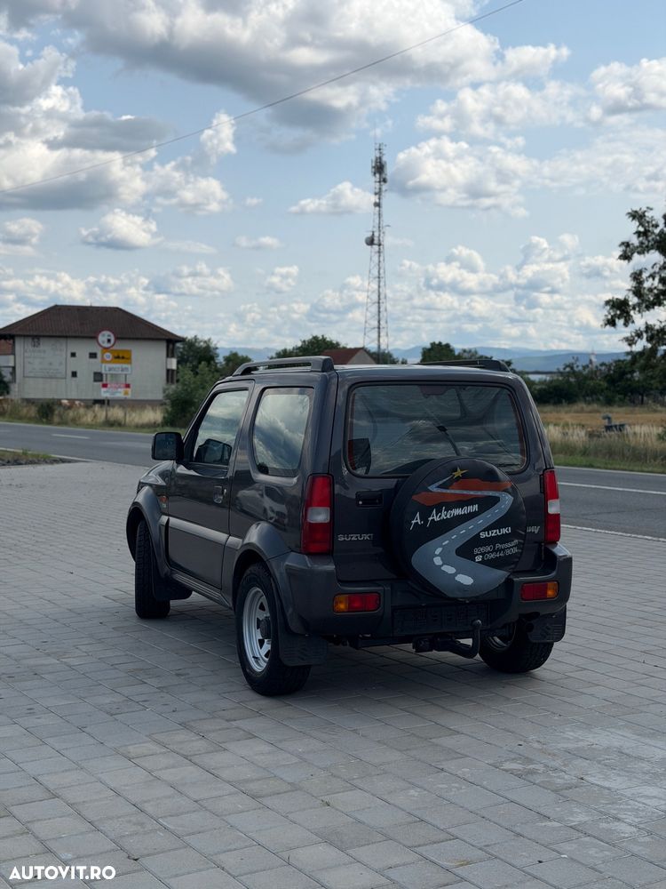 Suzuki Jimny - 11