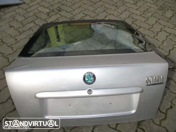 Porta de mala skoda octavia - 2