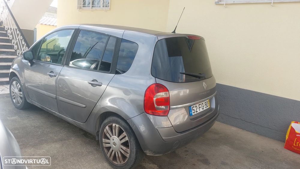 Renault Modus 1.5 dCi Dynamique S - 4