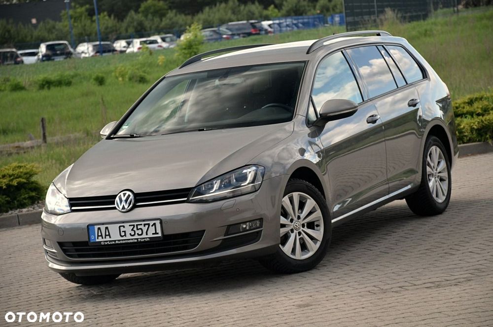 Volkswagen Golf - 4