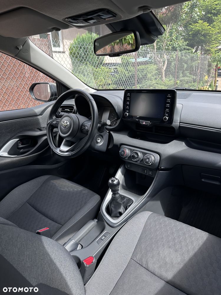 Toyota Yaris 1.5 Comfort - 17