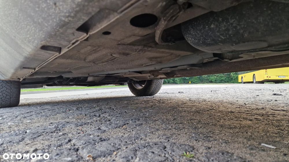 Ford Kuga 2.0 TDCi 4x4 Titanium - 8