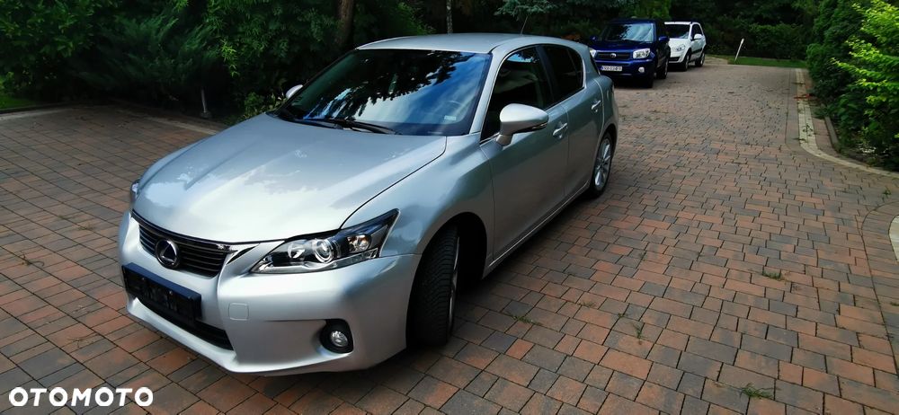 Lexus CT 200h Prestige - 3