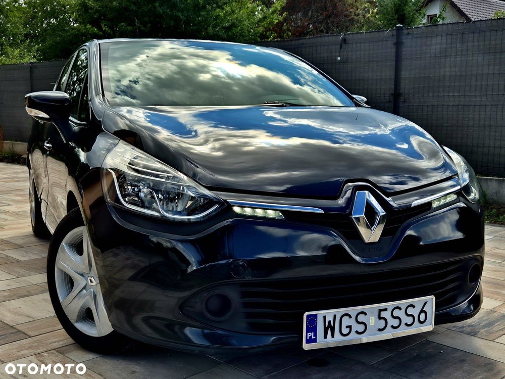 Renault Clio - 1