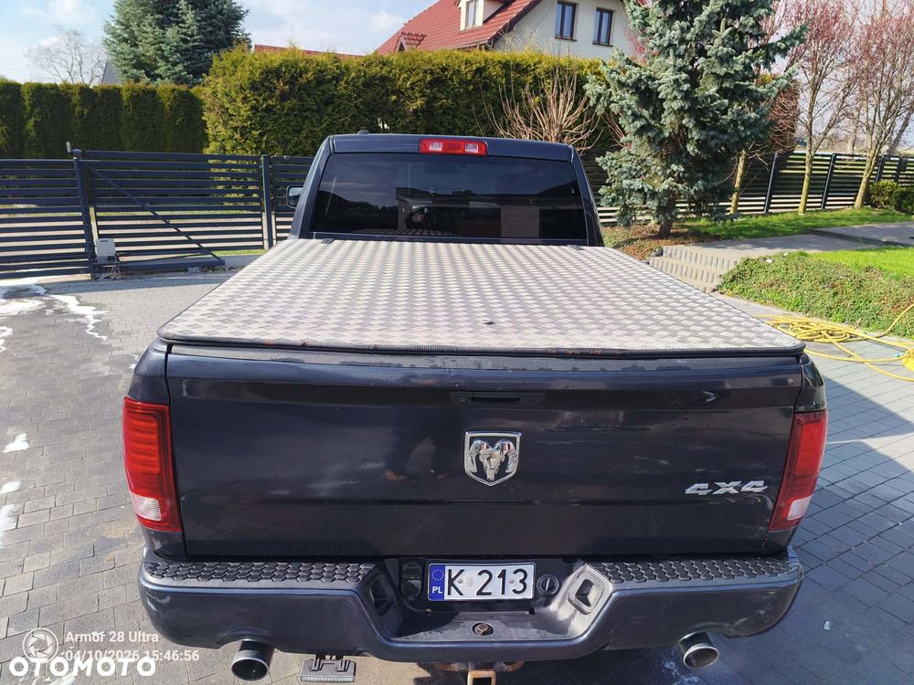 Dodge RAM 5.7 4x4 - 10