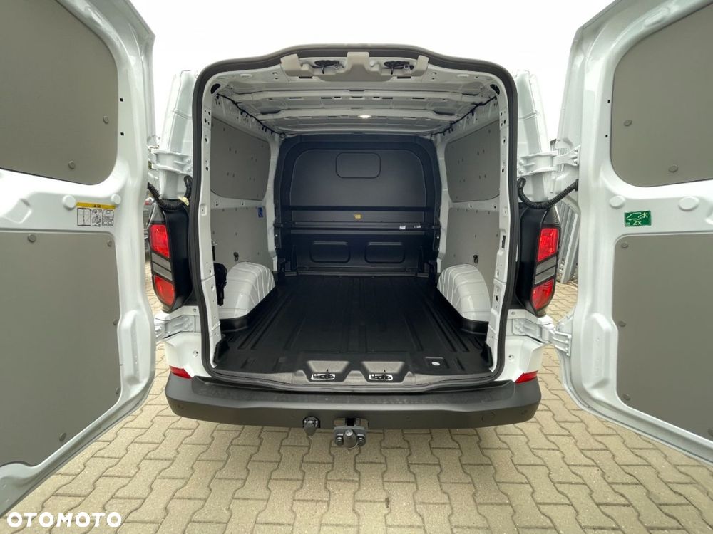 Ford Transit Custom - 13