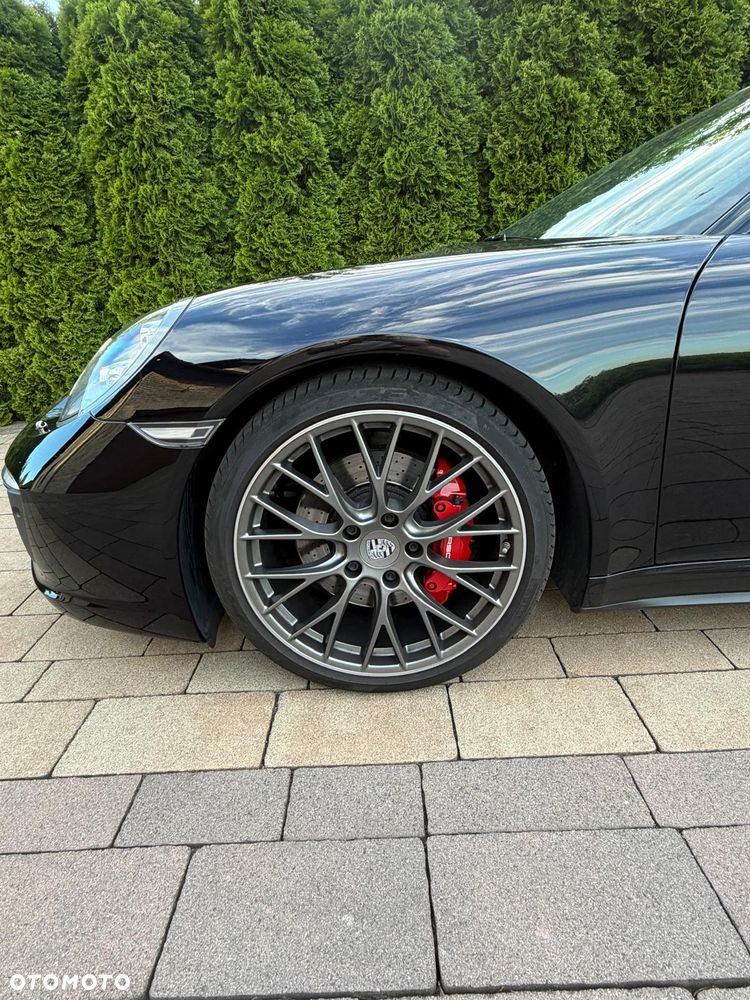 Porsche 911 Carrera 4S PDK - 7
