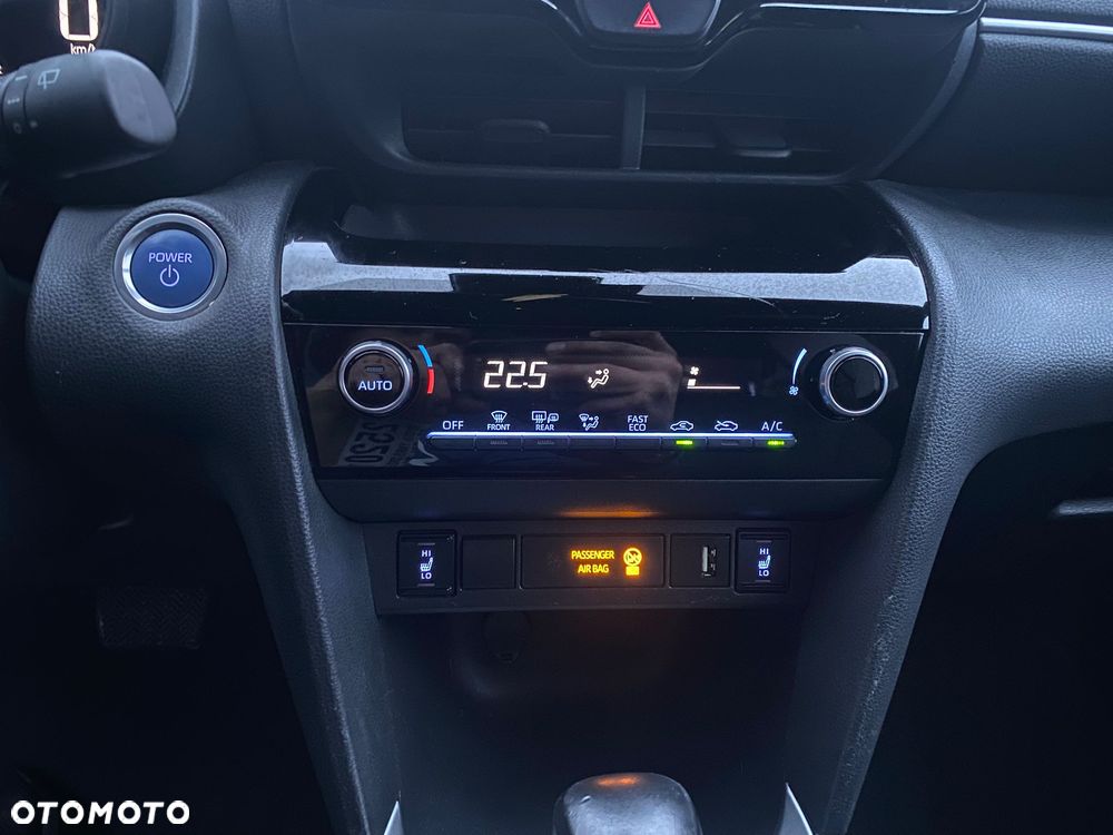 Toyota Yaris Cross - 13