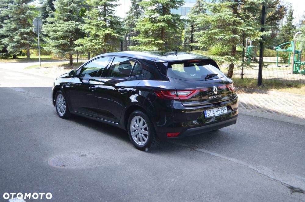 Renault Megane 1.6 SCe Business - 37