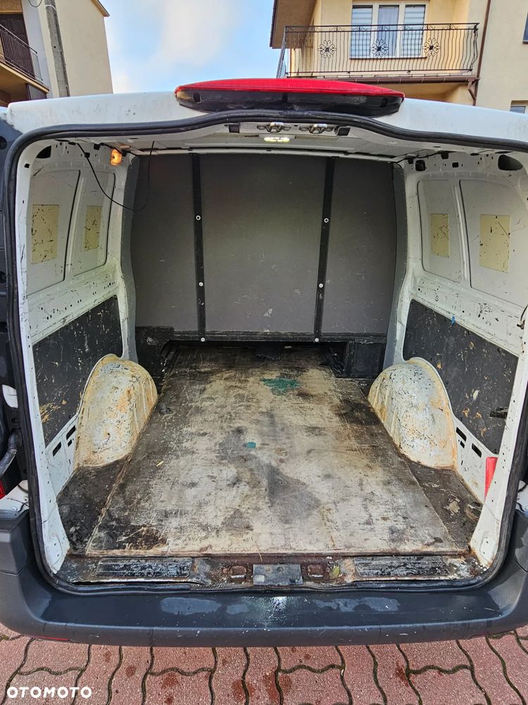 Mercedes-Benz Vito - 16