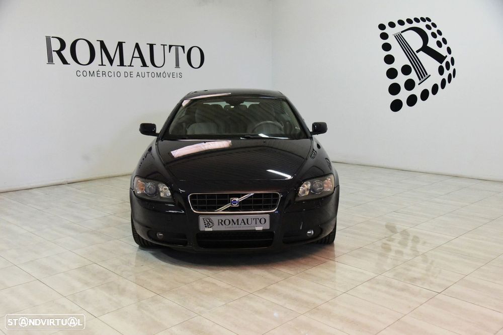 Volvo C70 2.4 D5 Momentum Geartronic - 5