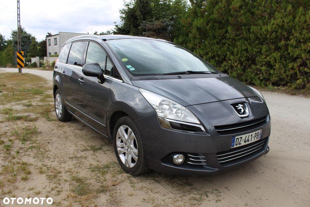 Peugeot 5008 - 2