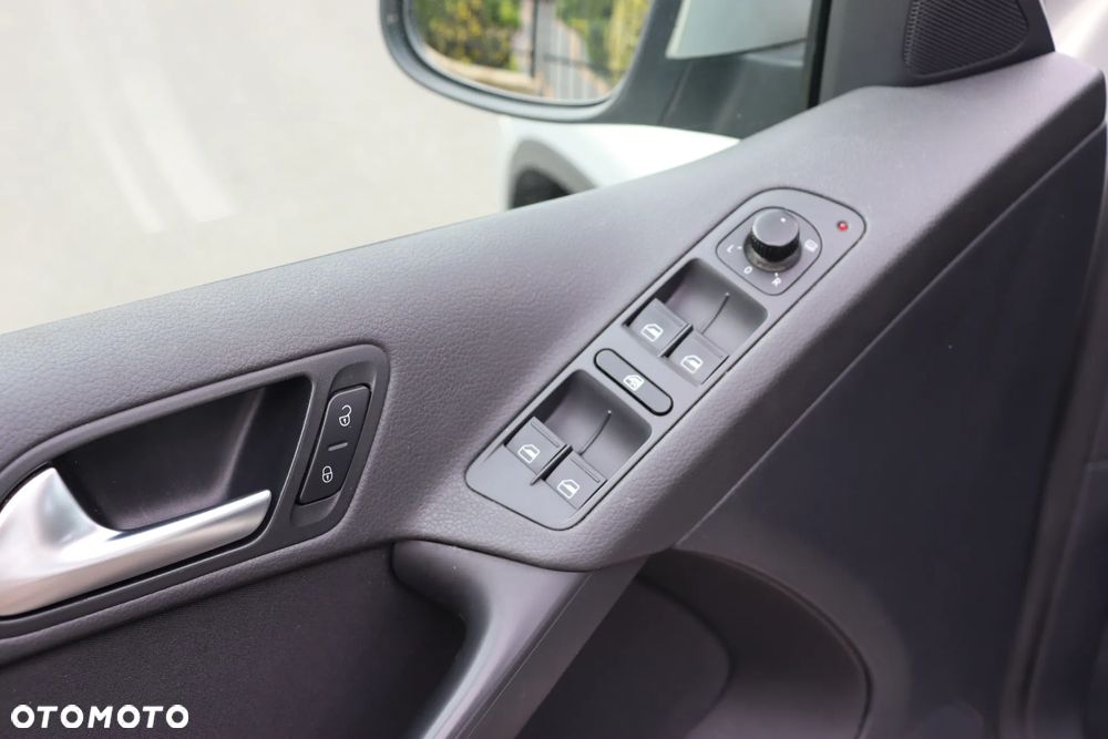 Volkswagen Tiguan 2.0 TDI DPF BlueMotion Technology Freestyle - 17