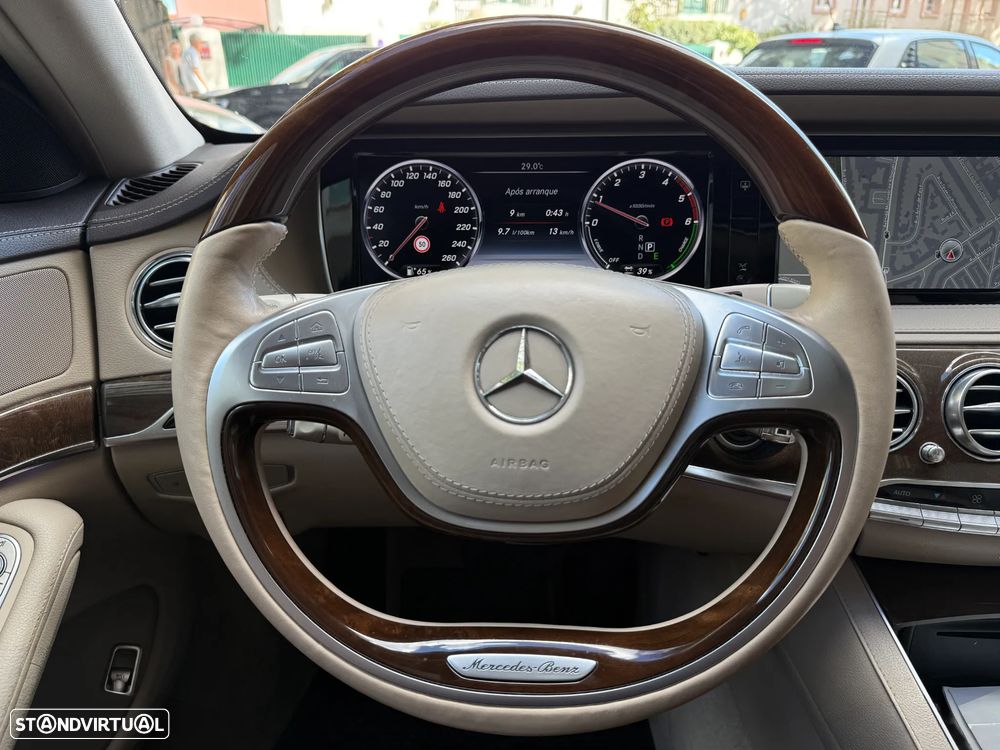 Mercedes-Benz S 300 BlueTEC Hybrid - 10