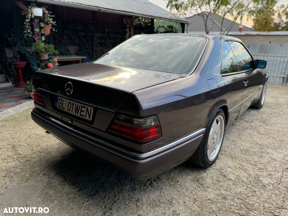 Mercedes-Benz W124 - 4