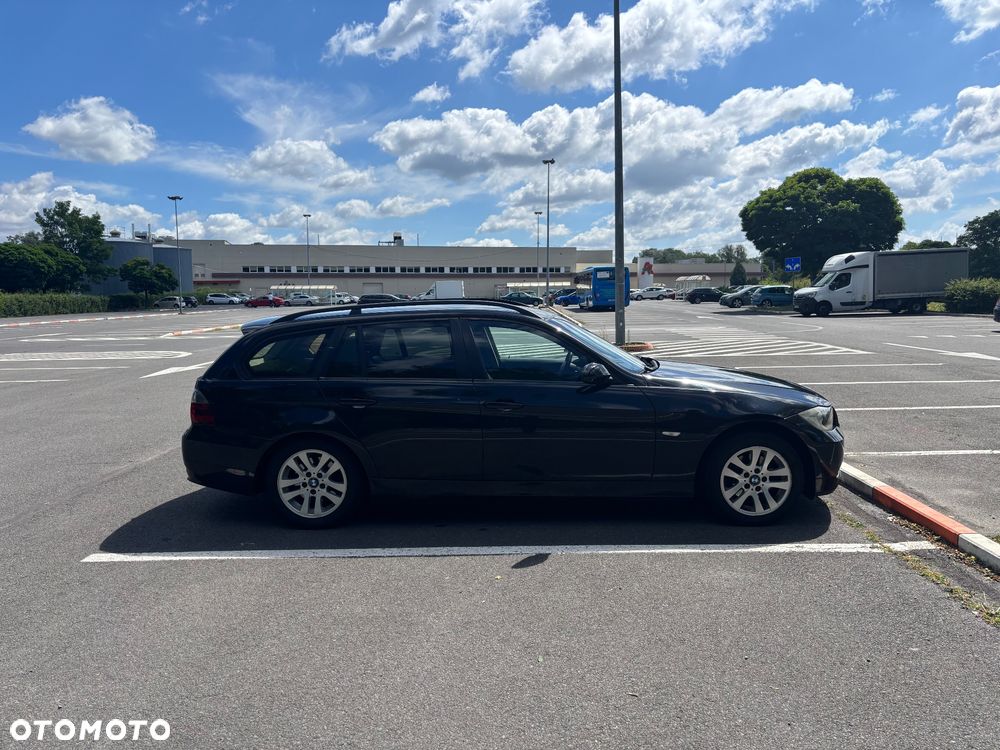 BMW Seria 3 320d - 6