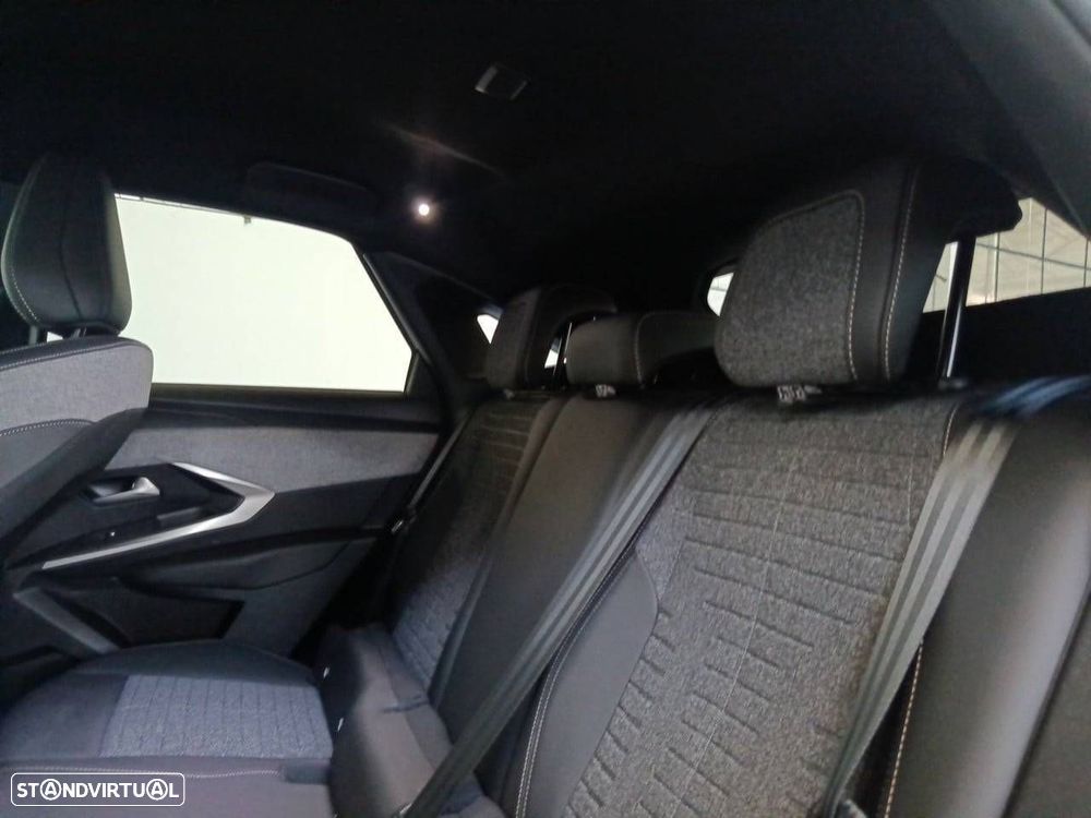 Peugeot 3008 1.2 Hybrid Allure e-DCS6 - 10