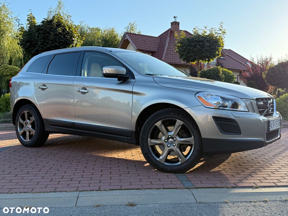 Volvo XC 60 - 2