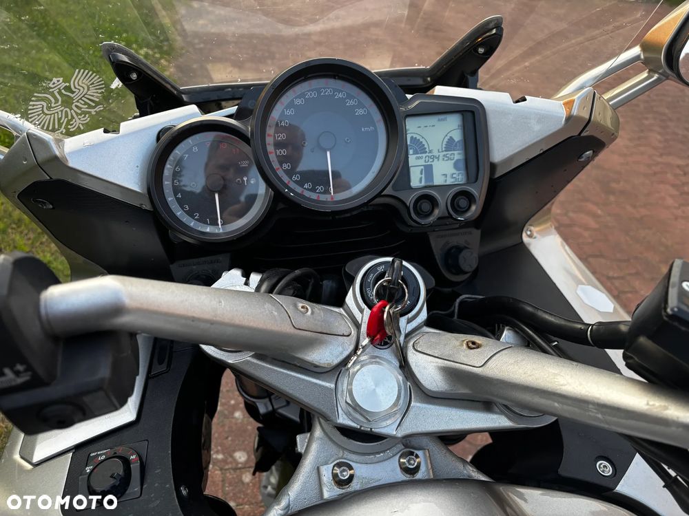 Yamaha FJR - 4