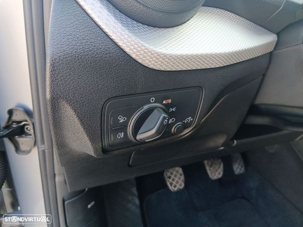 Audi Q2 30 TDI Advanced - 13