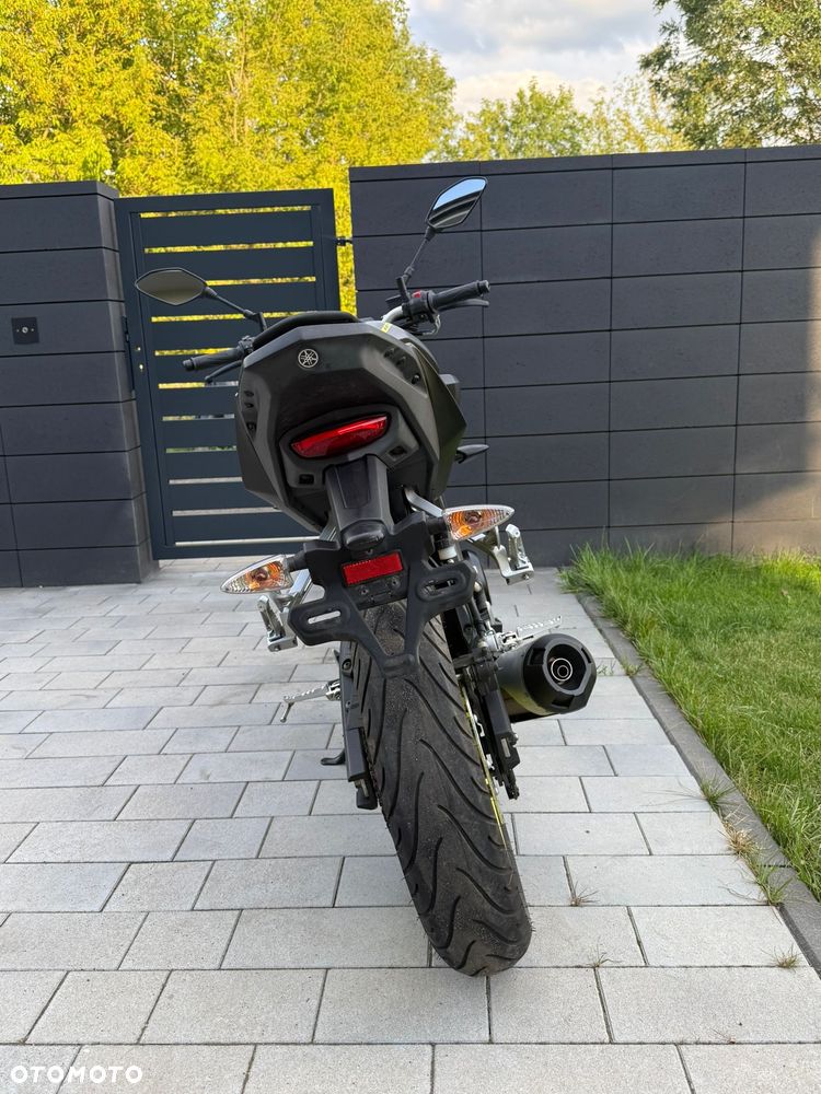 Yamaha MT - 4