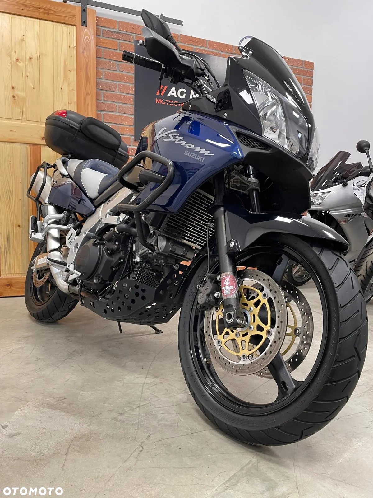 Suzuki V-STROM