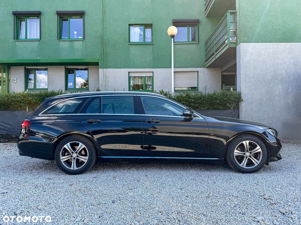 Mercedes-Benz Klasa E 200 9G-TRONIC Avantgarde - 4