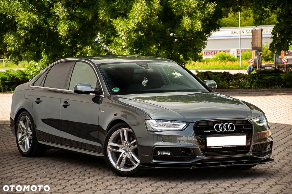 Audi A4 Limousine 1.8 TFSI quattro S line Sportpaket - 2