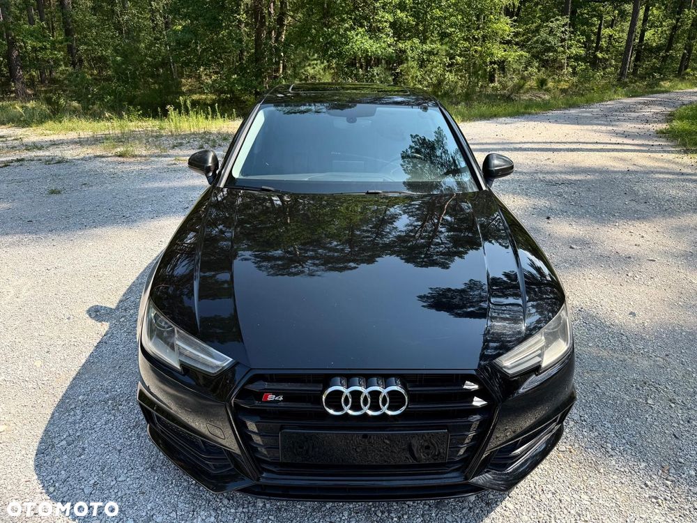 Audi A4 Limousine 2.0 TFSI quattro S tronic sport - 1