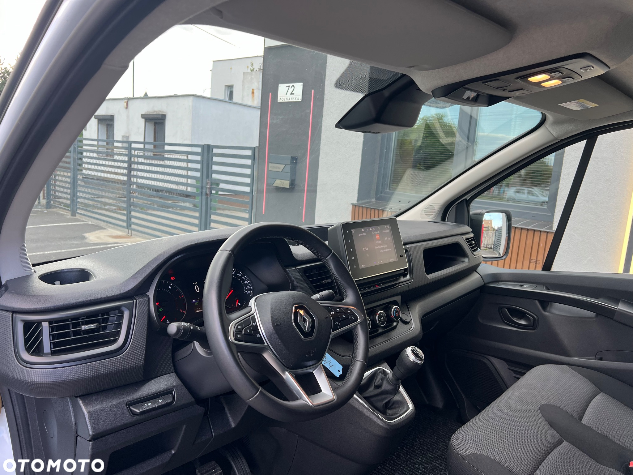 Renault Trafic L2H1 - 12