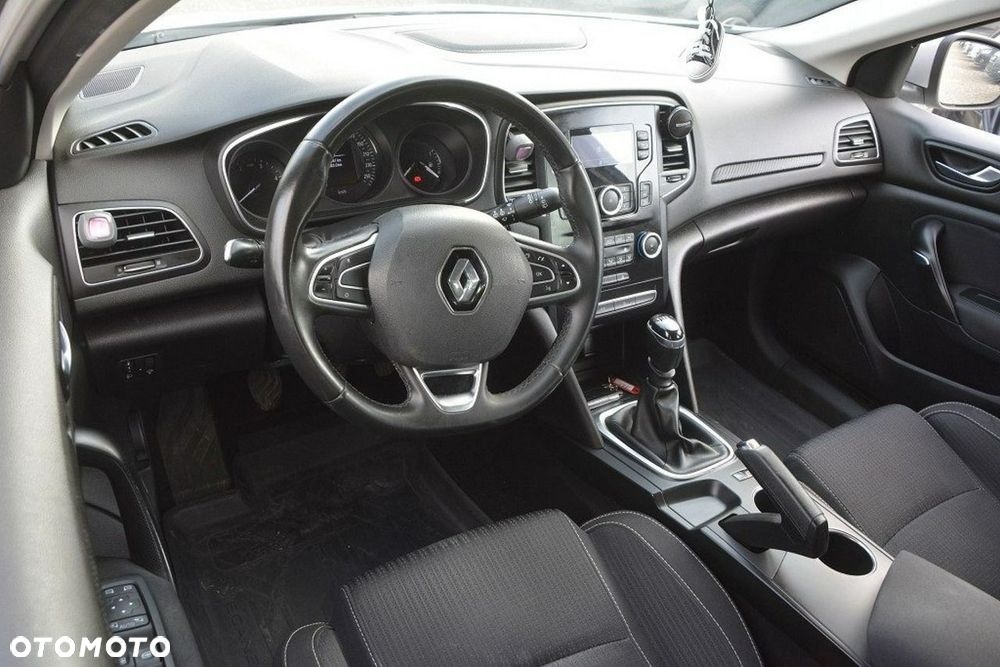 Renault Megane 1.5 dCi Zen - 17