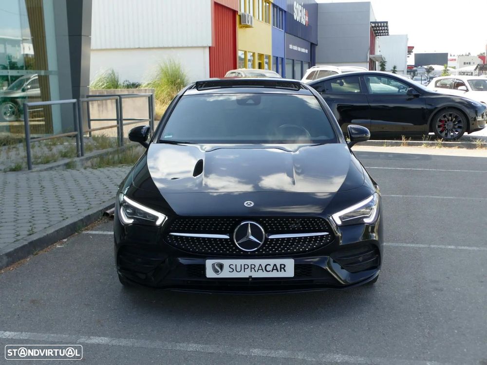 Mercedes-Benz CLA 250 e Shooting Brake AMG Line - 3