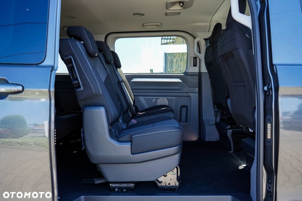 Volkswagen Caravelle - 22