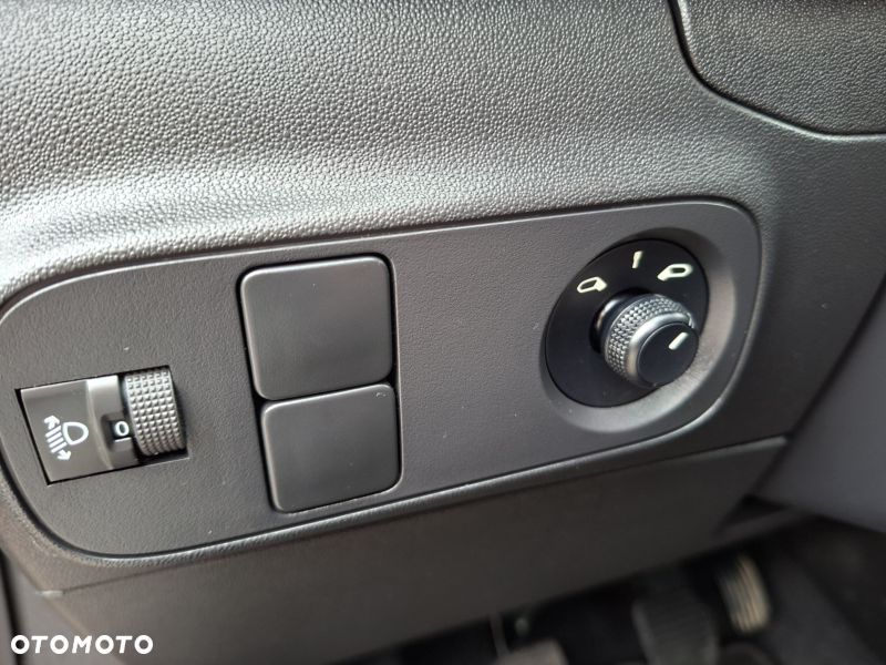 Citroën C3 Pure Tech 83 S&S LIVE - 26