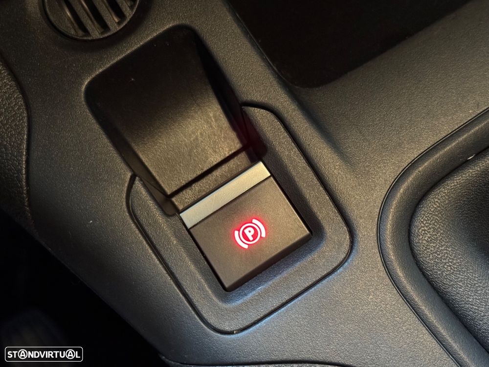 Opel COMBO LONGA/ 2022/ NACIONAL/IVA DEDUTIVEL - 16