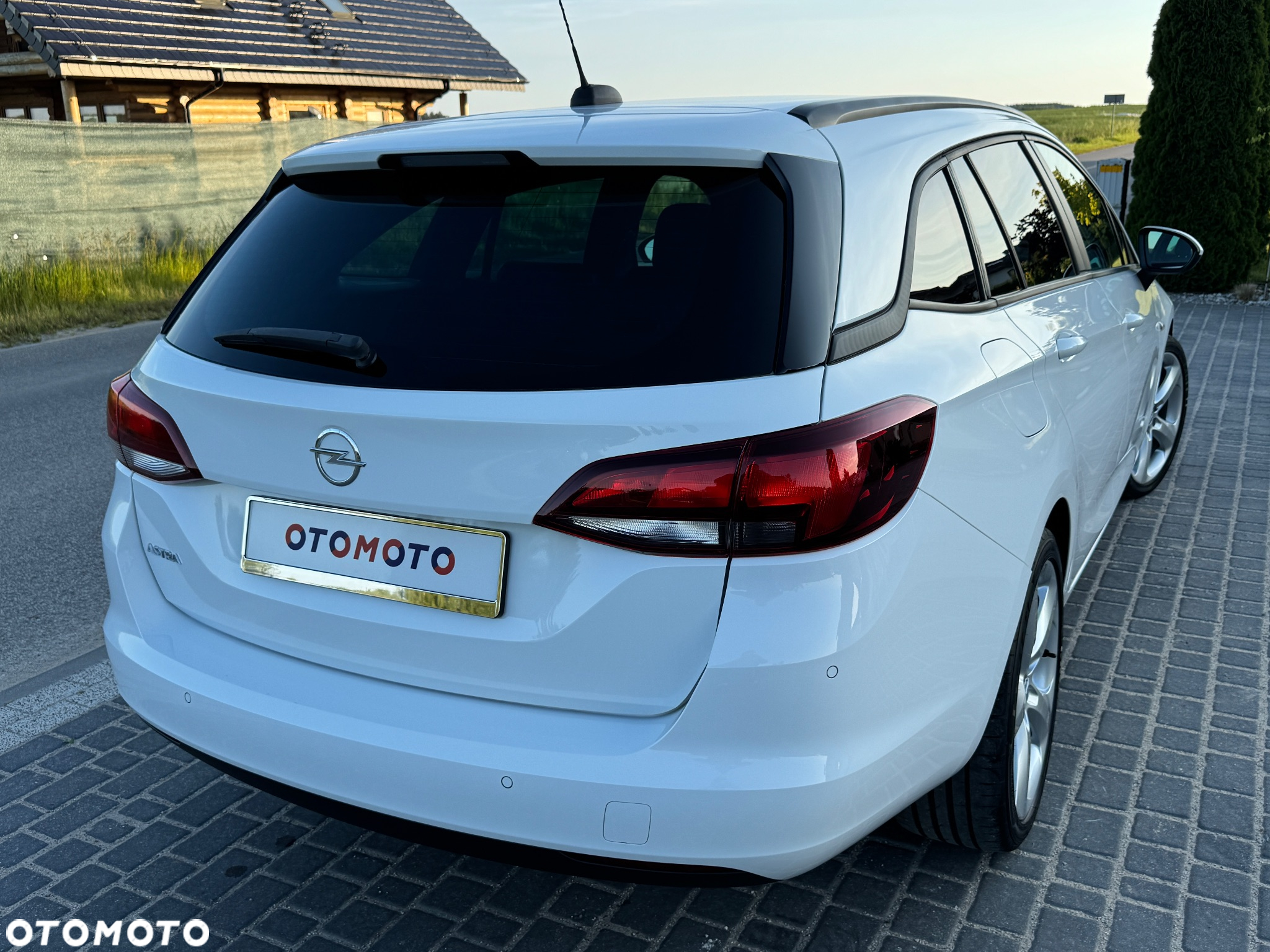 Opel Astra 1.6 D (CDTI) Edition - 8