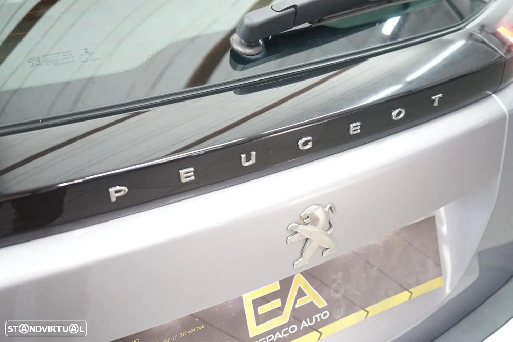 Peugeot 2008 1.2 PureTech Allure - 13