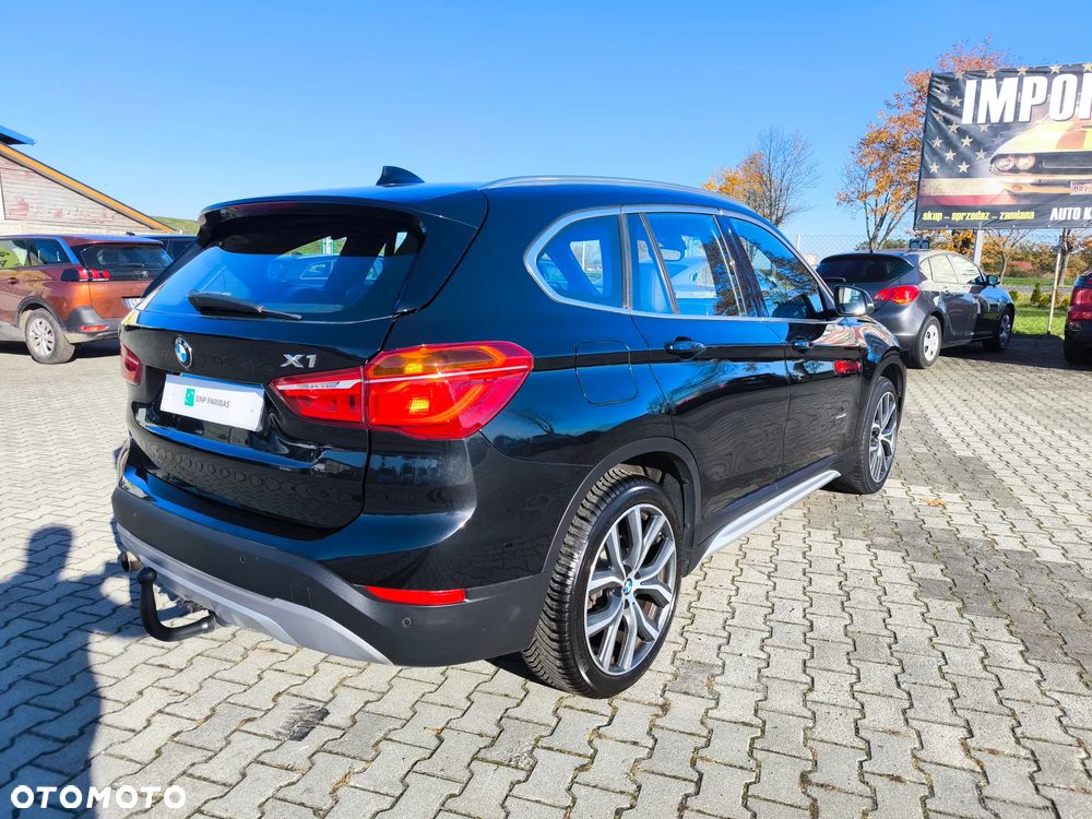 BMW X1 sDrive18i xLine - 3