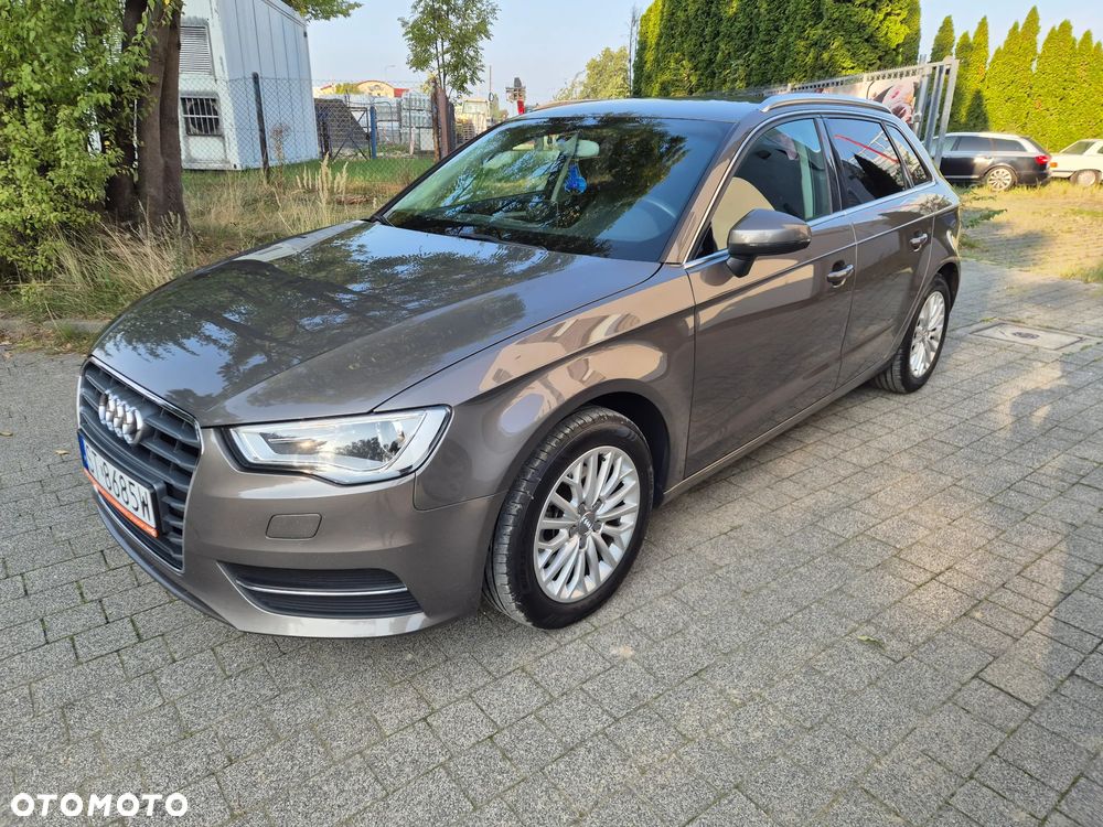 Audi A3 1.4 TFSI Attraction - 1
