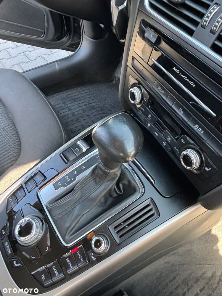 Audi A4 Avant 2.0 TDI Multitronic - 27