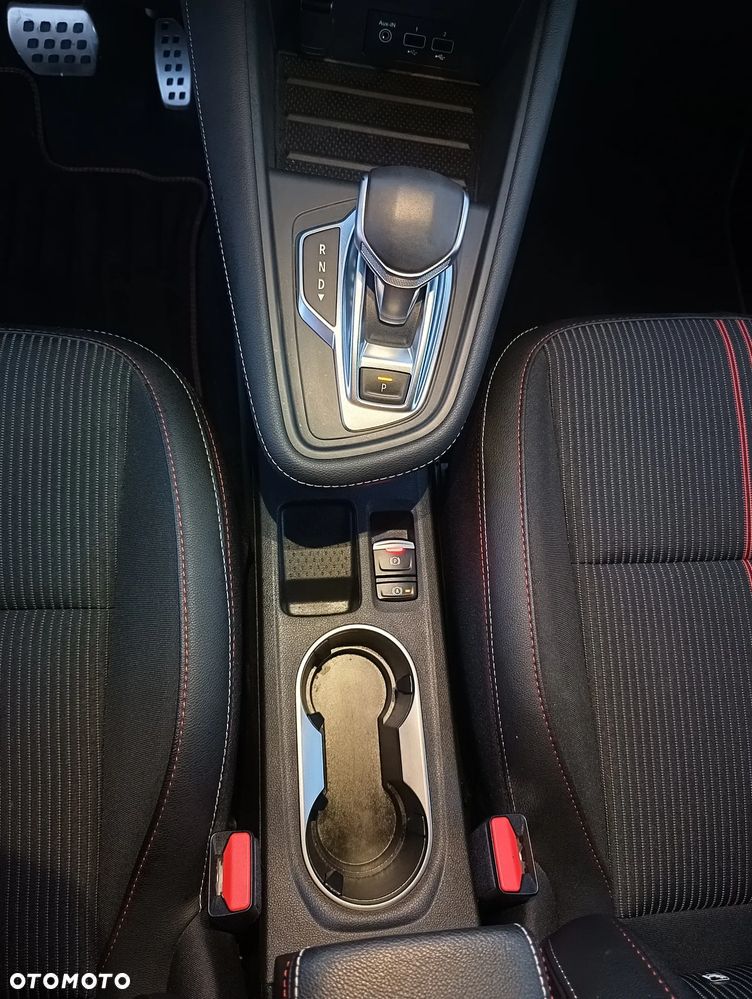 Renault Captur 1.3 TCe mHEV R.S Line EDC - 28