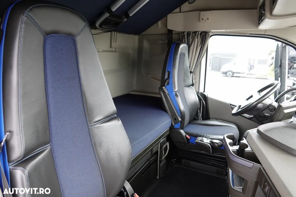 Volvo FH 460 / XXL / I-SHIFT / 2023 R / EURO 6 - 35