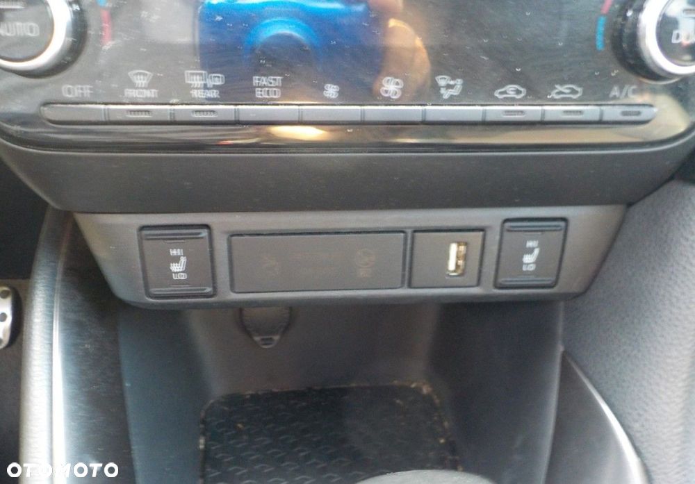 Toyota Yaris 2022
