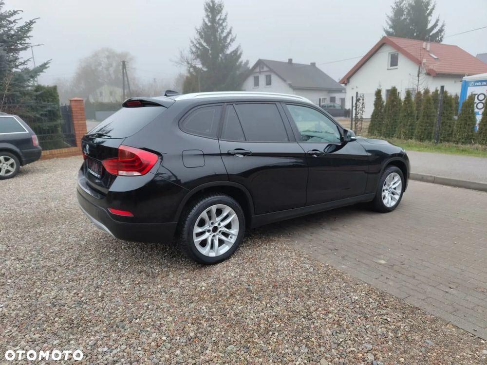 BMW X1 sDrive18d xLine - 16