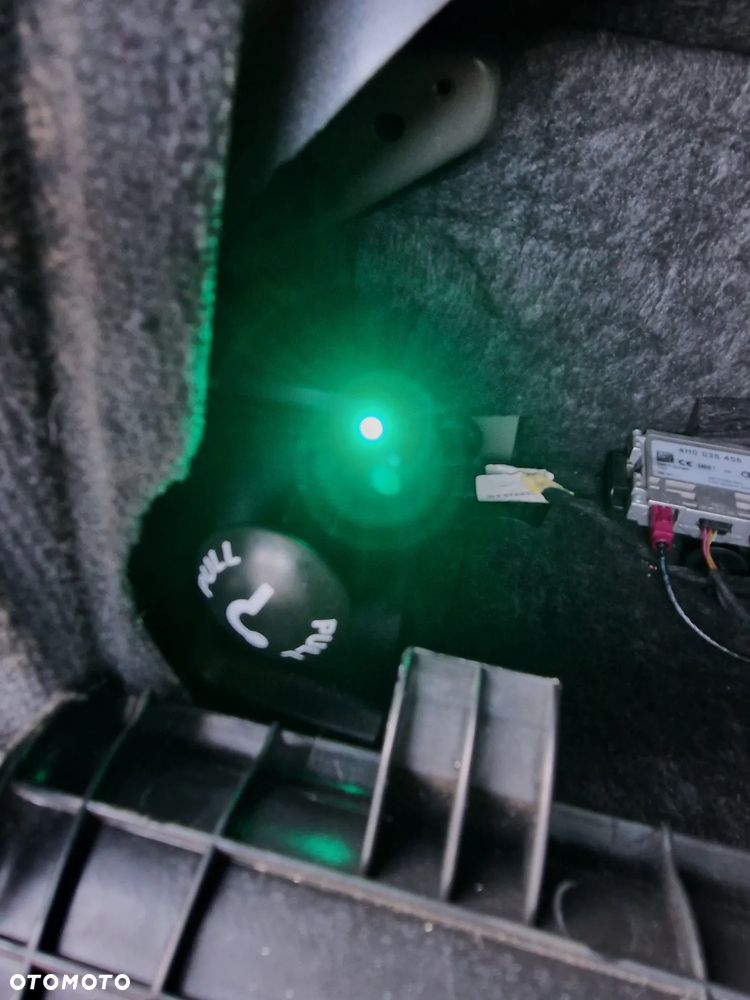 Audi A6 Avant 2.0 TDI Ultra S tronic - 17